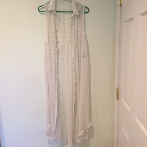 Kimchi Blue White Chiffon sleeveless Maxi dress